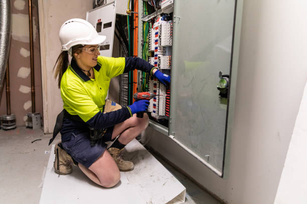 Best Licensed Electrician  in Clear Lake, WA